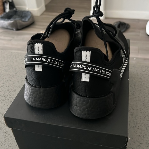Adidas NMD_R1.V2 - Picture 3 of 3